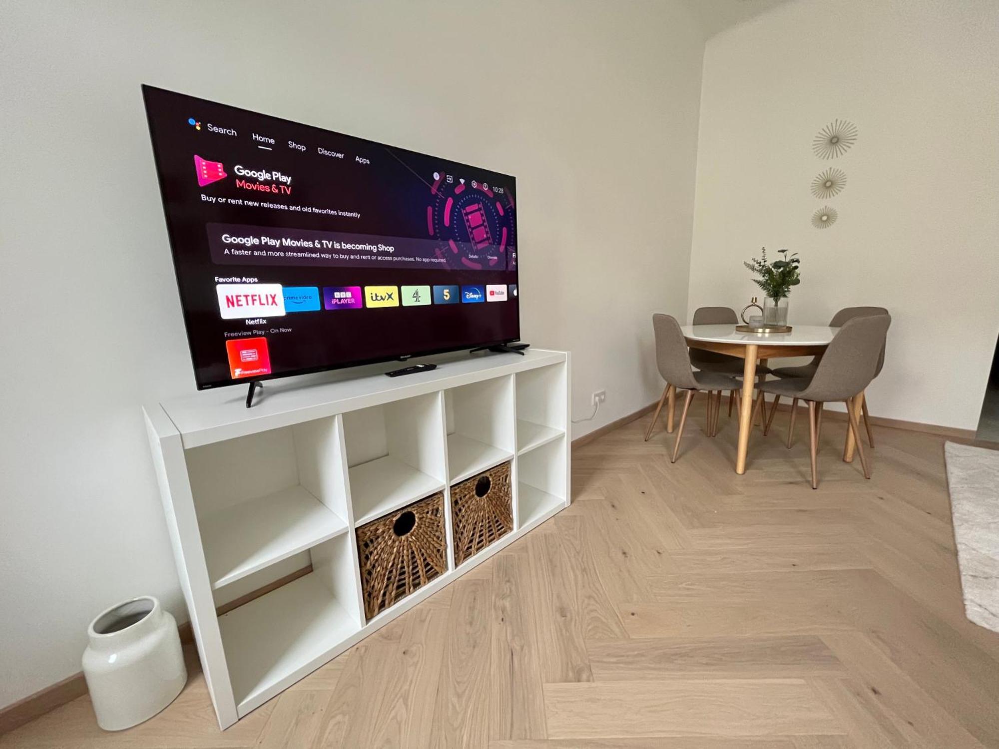 Luxurious One Room Apartment Near Schoenbrunn Palace Βιέννη Εξωτερικό φωτογραφία